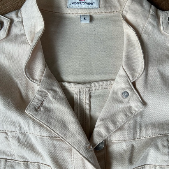 Vineyard Vines Women's Light Cream Utility Jacket - Picture 3 of 8